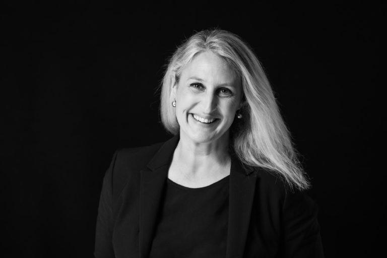 Sophie Obled-Hautbois, coach et consultante Mindset Leap, accompagne les transitions professionnelles et les bilans de compétences à distance.